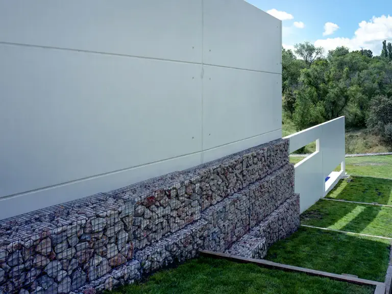 Una vivienda sobre una ladera, foto 7