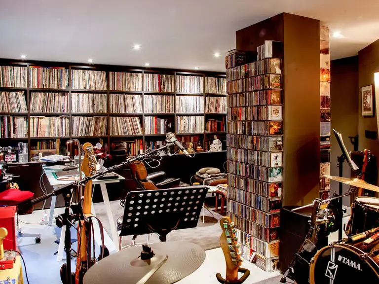A musician’s home, photo 5