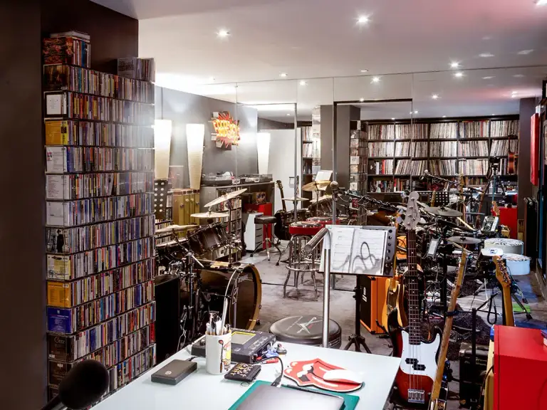 A musician’s home, photo 3